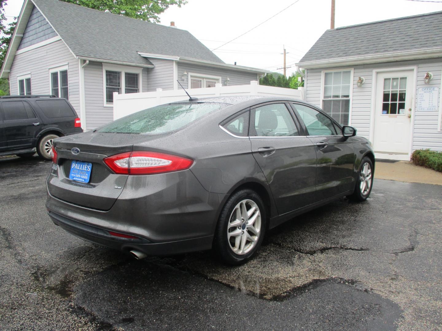 2016 GRAY Ford Fusion (3FA6P0H79GR) , AUTOMATIC transmission, located at 540a Delsea Drive, Sewell, NJ, 08080, (856) 589-6888, 39.752560, -75.111206 - Photo#2